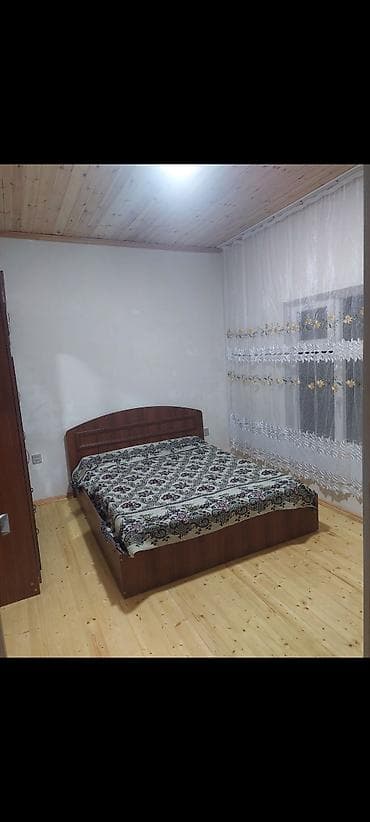 ucuz kafeler: 1 otaqlı həyət evi (tam müstəqil) - Plan: 1 yataq otağı, geniş zal — 1