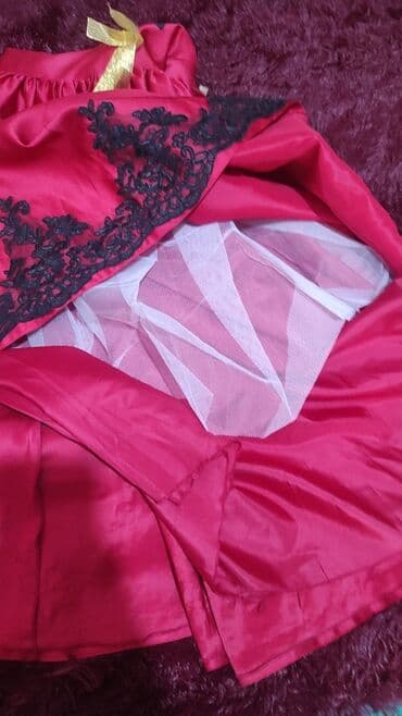 qiz ucun don: Teze ziyafet donu tezedir hec geyilmeyib baha alinib qiz usaqi ucun — 2