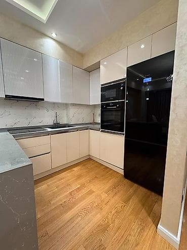 Mənzillər: İcarəyə verilir 3 otaqlı yeni tikili 107 m², Gənclik m. Kateqoriya — 7
