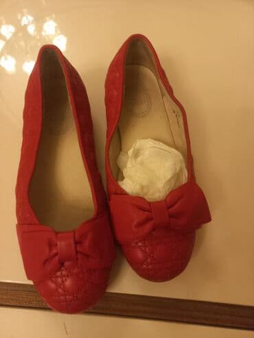rezin botlar: Məhsul: Qırmızı baletka ayaqqabılar - Brend: Dior (daxili və alt — 3