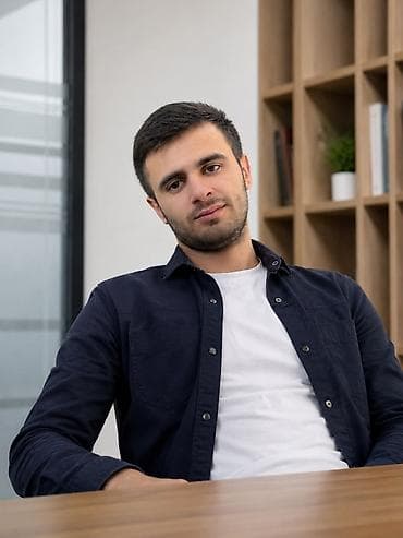 xalça yuma xidməti: Iş axtarıram SDU Riyaziyyat və informatika müəllimliyi bitirmişəm — 1