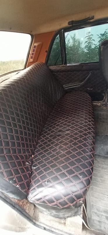 moto s50: VAZ (LADA) 2107: 1.5 l | 1984 il 65000 km Sedan — 6
