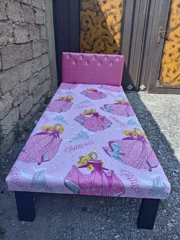 big bag: Təzə taxtlar. 1 nəfərlik çarpayılar 60 manat. 2 nəfərlik taxt 110 — 6