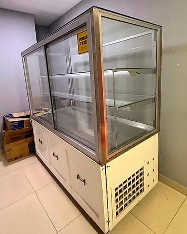 499₼ şirniyyat vitrin soyuducusu təcili satılır ölçü boyukdu Yasamal