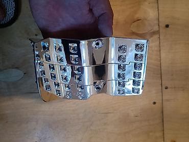 arxa panel: LED, Toyota — 2