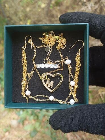 Digər avtomobillər: Dəstə daxildir: Sırğa, Gümüş, 925 Əyar — 1