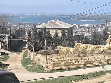Kirayə torpaq sahələri: 8 sot, Tikinti — 4