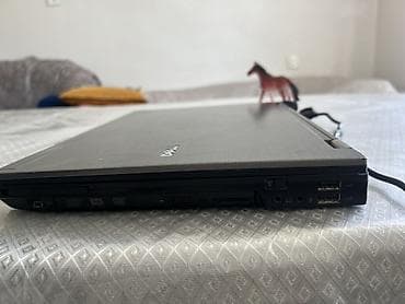 notebook i9: Dell Latitude E6400 noutbuku İ5 4 GB RAM 512 yaddaş - 14.1" ekran — 4