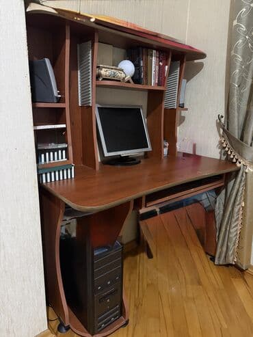 Künc masa, Polkalı, Siyirməli, Teksturalı laminat