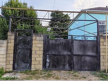 batandart heyet evleri: Nabranin merkezinde 2 mərtəbəli fərdi yaşayış evi. 7.5 sotun içində — 1
