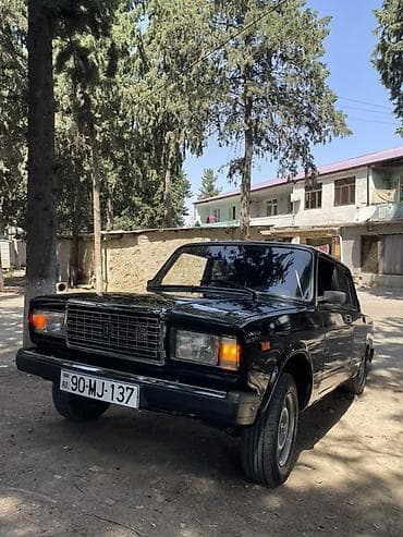 gaz 53 tekeri: VAZ (LADA) 2107: 1.7 l | 2011 il Sedan — 4