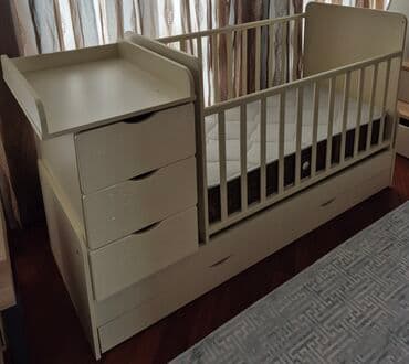 yumru transformer çarpayı: Oğlan və qız üçün, İşlənmiş, Dördbucaq, Beşik, Matras ilə, Yellənmə mexanizm ilə — 2