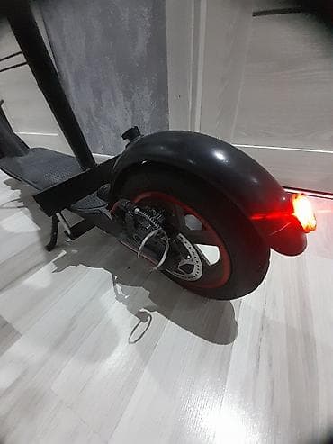 100$ nece manatdi: İşlənmiş Elektrik samokat 8", ≤ 250 Vt, 26 - 35 km/s, Ünvandan götürmə — 7