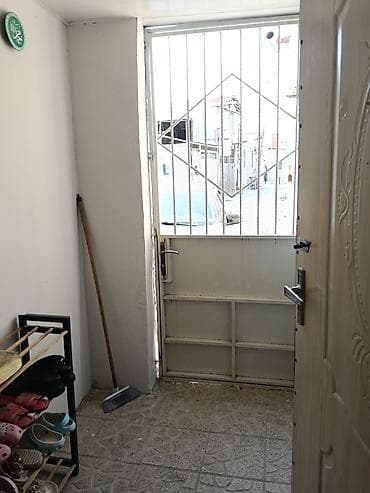 Ev üçün mebel: Mebel dəsti – yataq otağı və qonaq otağı üçün Yataq otağı: - Yumşaq — 9