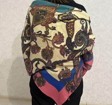 baş geyimi: Платок Etro. Оригинал. Шерсть. Размер 135см*130см. модно одевать как — 6