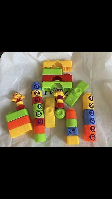 ucuz oyuncaqlar instagram: Legolar,yeni kimidiler,yaxshi veziyyetde,iki komplekt.Her komplekt 6 — 5