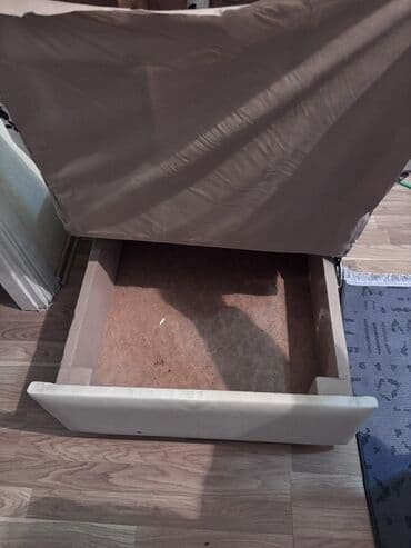 bağlama: Kreslo-kravat, Parça — 4