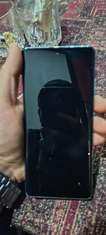 samsung a52 islenmis: Redmi Note 14 Pro, 256 GB, rəng - Göy — 4