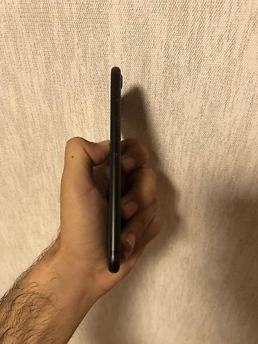 iphone 7 black: IPhone 7, 32 GB, Qara, Barmaq izi — 2