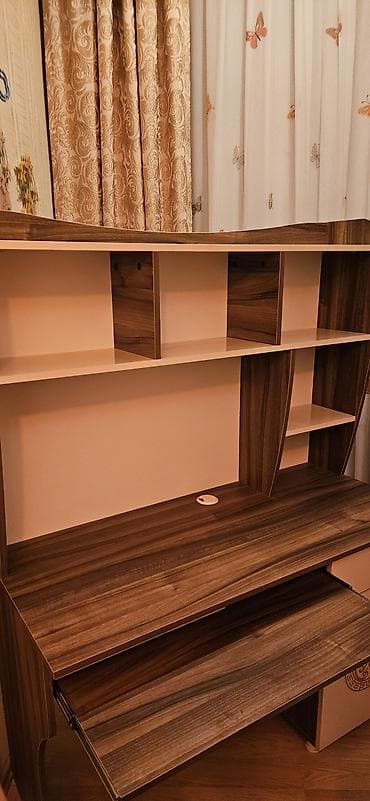 ustolar: Düz masa, Stulsuz, Polkalı, Siyirməli, MDF — 2