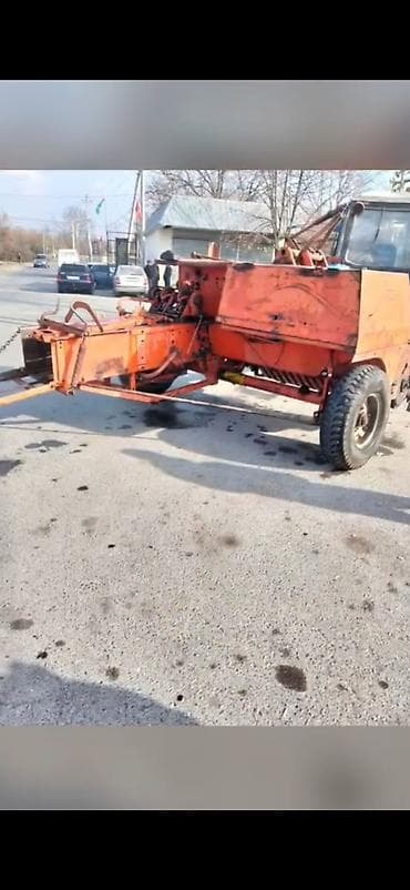 mersedes c 180: Ot-press balya yığan maşın (kiçik balyator) - Tip: Təkərli, hidravlik — 4