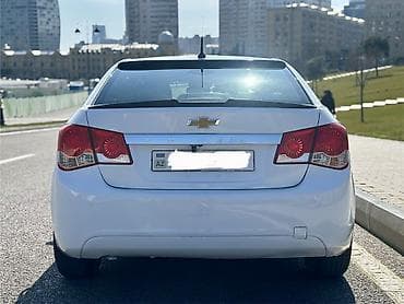 mini cooper 2009: Chevrolet Cruze: 1.4 l | 2012 il 239000 km Sedan — 6