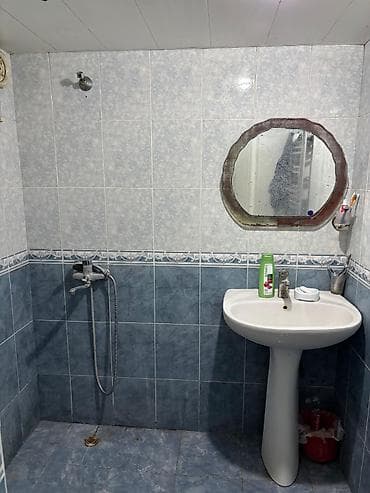razinde: Bakı, 4 otaqlı, Köhnə tikili, 80 kv. m — 10