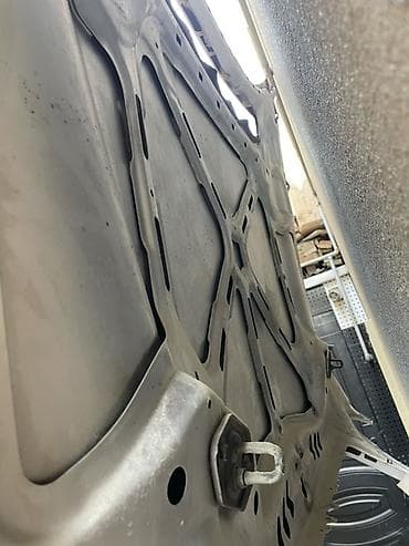 w210 radiator: Mercedes-Benz w210 — 4