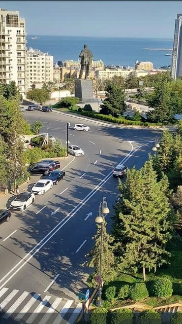 lokbatan mənzil: Yasamal, 4 otaqlı, Yeni tikili, m. İçərişəhər, 204 kv. m — 2