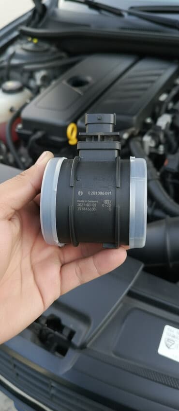 bmw x1 sdrive20i mt: Məhsul: Bosch kütləvi hava axını sensoru (MAF) Model/Part nömrəsi: 0 — 3