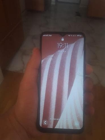samsung tab a7 128gb: Samsung Galaxy A10, 32 GB, rəng - Qara, İki sim kartlı — 1