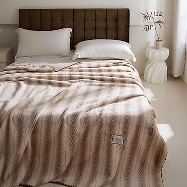 bamboo tekstil: First Home brendinin ultra-yumuşaq pledi - Material: qalın, tüklü — 4