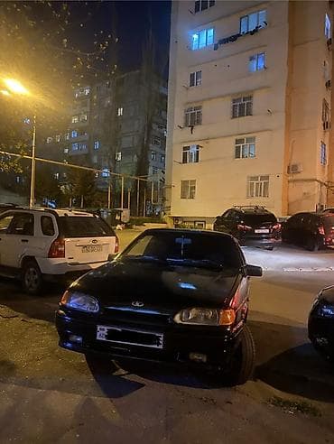 e 3 2: VAZ (LADA) 2115: 1.6 l | 2010 il Sedan — 9