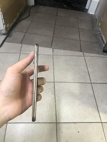 Мобильные телефоны и аксессуары: IPhone Xs Max, 64 ГБ, Золотой, Face ID — 3