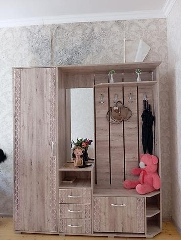 sfaner satilir: İşlənmiş, 1 qapı, Güzgülü, Digər rəng, Digər material, Açılan, Düz dolab — 2