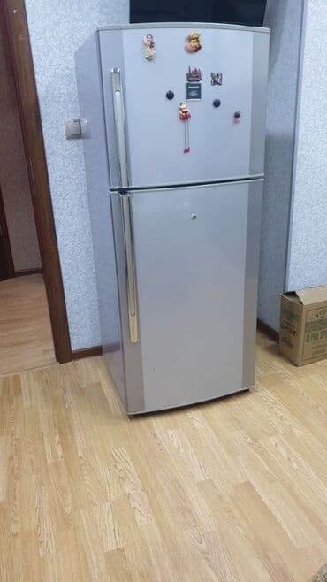 soyuducu arçelik: İşlənmiş 2 qapılı Sharp Soyuducu Satılır, rəng - Gümüşü — 1