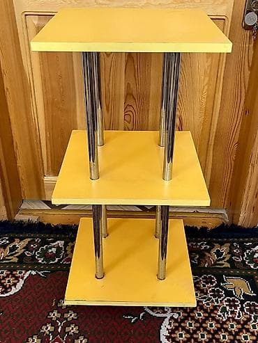 Üçmərtəbəli dekorativ rəf/masa - Rəng: sarı - Konstruksiya: 3