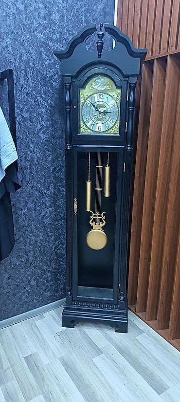banka balon satisi: Yerüstü saatlar, Mexaniki, Mayatnik — 1