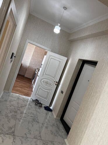 kesle kiraye: Biləcəridə 17 mertebeli binanın 10-cu mərtəbəsində yerləşən ümumi — 4