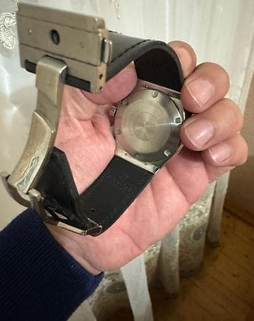 Çantalar: Yeni, Qol saatı, Hublot, rəng - Qara — 2