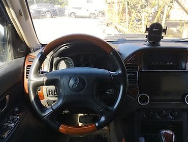 Avtomobil satışı: Mitsubishi Pajero: 3 l | 2005 il 450000 km Ofrouder/SUV — 8