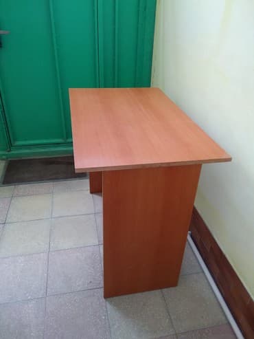 ders masaları: Kompüter masası, İşlənmiş — 4