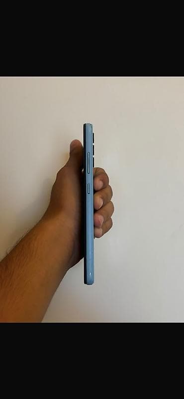 64 gb: Samsung Galaxy A32 5G, 64 GB — 4