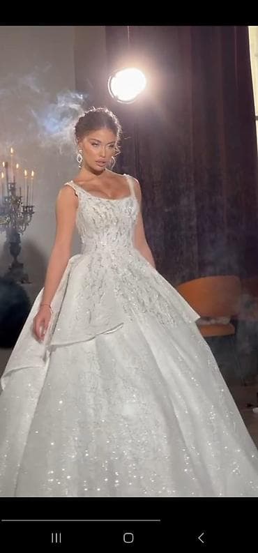 Qadın geyimləri: Məhsul: Gəlinliklər və aksesuarları Təsvir: - Müxtəlif üslubda — 9