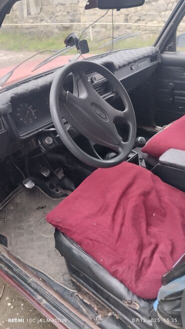 фольксваген 1 6 л: Model: VAZ (Jiquli) 2105/2107 seriyası, sedan Rəng: qırmızı Yanacaq — 6