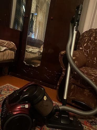 Samsung tozsoran – 2100W, konteynerli (toz torbasız) model — 2