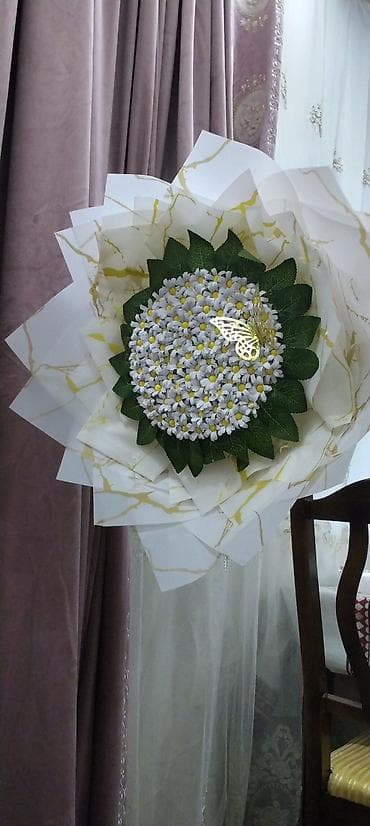 Aster-buket – zərif kompozisiya - Tərkib: xırda ağ aster/xaççiçəyi