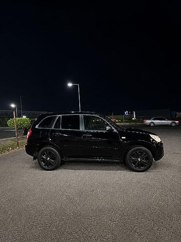 ravon r4 lizing: Chery Tiggo (T11): 1.9 l | 2013 il — 4