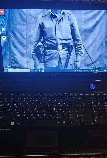 Notbuk modeli: Fujitsu Lifebook A series. Prosessor: İntel Core İ3-2