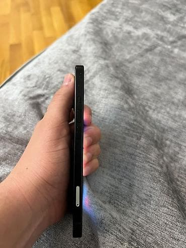 apple ipad 13: IPhone 15, 128 GB, Qara, Face ID — 2